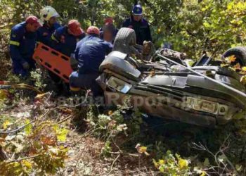 Αυτοκίνητο έπεσε σε χαράδρα στη Μακρακώμη – Στο νοσοκομείο δύο ηλικιωμένοι