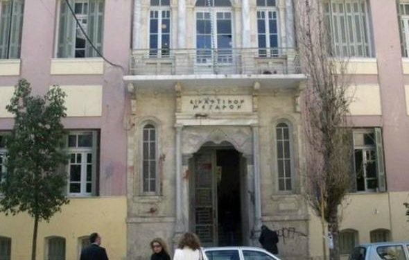 Κρήτη: Στον εισαγγελέα ο μαθητής που προκάλεσε πανικό στο σχολείο με το ψεύτικο όπλο