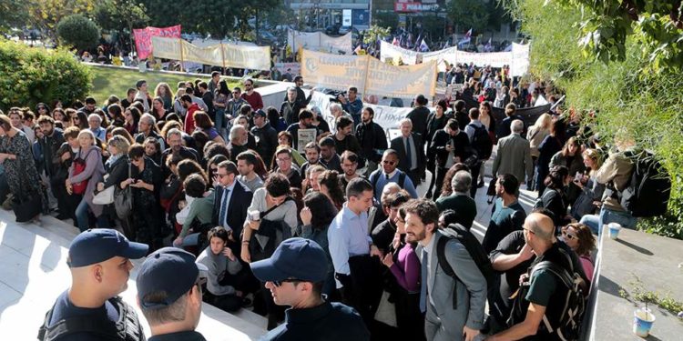 Κλειστή η λεωφόρος Αλεξάνδρας στο ένα ρεύμα λόγω της δίκης της Χ.Α.