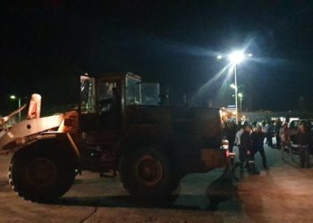 Κως: Δήμαρχος και κάτοικοι εμπόδισαν την άφιξη μεταναστών (ΦΩΤΟ)