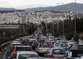 Έρευνα: Η Αθήνα από τις χειρότερες πόλεις στον κόσμο για να οδηγεί κανείς