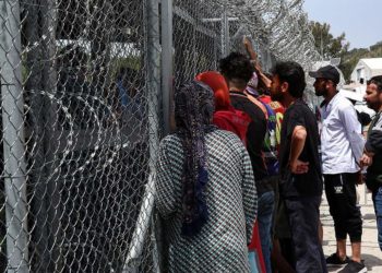 Σάμος: Απόφαση δημοτικού συμβουλίου για μη αποδοχή κλειστής δομής φιλοξενίας αιτούντων άσυλο