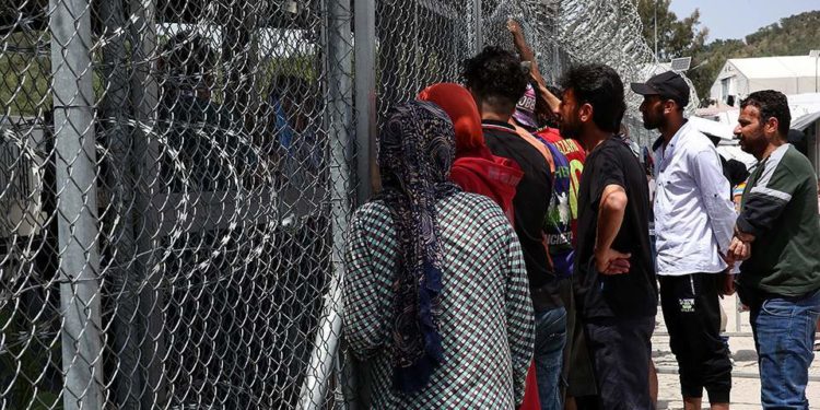 Σάμος: Απόφαση δημοτικού συμβουλίου για μη αποδοχή κλειστής δομής φιλοξενίας αιτούντων άσυλο