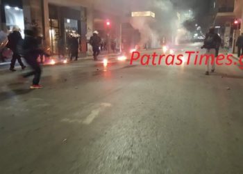 Πάτρα: Επεισόδια με βόμβες μολότοφ και δακρυγόνα