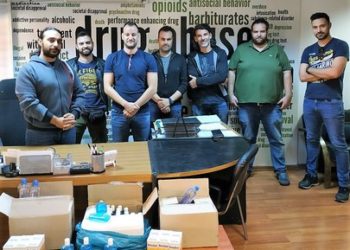 Συμβολική χορήγηση υγειονομικού υλικού της Ε.ΑΣ.Υ.Α. στην Υ.Δ.Ν./ΤΑΕ (109)