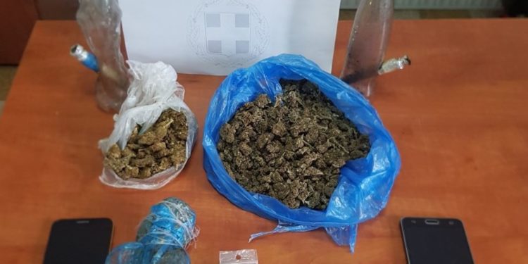 Συνελήφθησαν στη Λέρο τρεις αλλοδαποί για κατοχή ναρκωτικών ουσιών