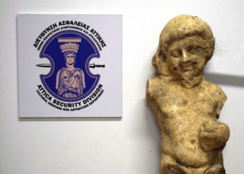 Συνελήφθη αρχαιοκάπηλος που είχε στην κατοχή του μαρμάρινο άγαλμα αρχαϊκής περιόδου μεγάλης αξίας