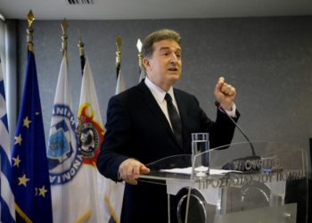 Σε επικοινωνιακό πανικό το ΥΠΡΟΠΟ μετά τον ξυλοδαρμό του εξ απορρήτων του Χρυσοχοΐδη