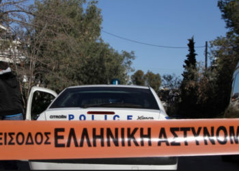 14χρονη μαχαίρωσε τη μητέρα της στα Καμίνια