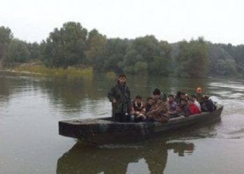 Αυξάνονται οι αφίξεις μεταναστών μέσω Έβρου