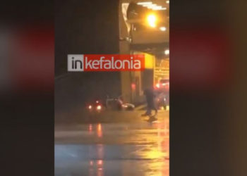 Συγχαρητήρια Πλακιωτάκη στους δύο λιμενικούς που έσωσαν την οδηγό στην Κυλλήνη