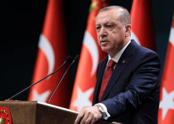 Ερντογάν: Δεν θα αποσύρω τα γεωτρύπανα παρά την κατακραυγή