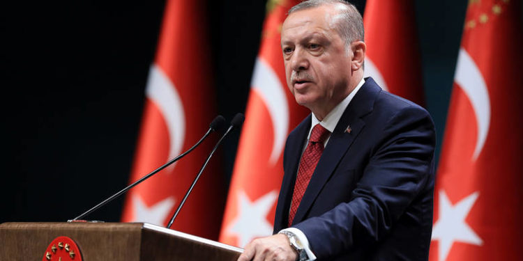 Ερντογάν: Δεν θα αποσύρω τα γεωτρύπανα παρά την κατακραυγή