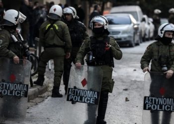 «Πράσινο φως» για να μπουν κάμερες σε κράνη διμοιριών των ΜΑΤ (ΒΙΝΤΕΟ)