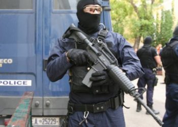 Δύο συλλήψεις από την Αντιτρομοκρατική