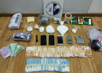 Δύο συλλήψεις για διακίνηση κοκαΐνης (ΦΩΤΟ)