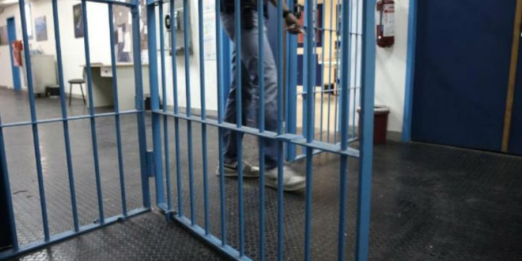 Χειρουργήθηκε λόγω τραυμάτων στο κεφάλι κρατούμενος των φυλακών Αυλώνα