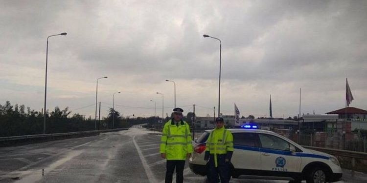 Πάτρα: Γυναίκα βρέθηκε μαχαιρωμένη στην Ε.Ο. – Συνελήφθη ο δράστης