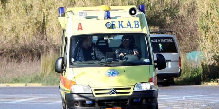 Πέλλα: Νεκρός οδηγός ύστερα από εκτροπή οχήματος σε χαράδρα