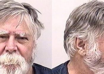 Λήστεψε τράπεζα και πέταξε τα χρήματα στους περαστικούς φωνάζοντας «Καλά Χριστούγεννα»