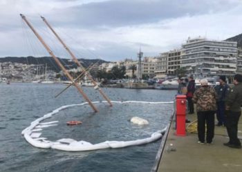 Βυθίστηκε ιστιοφόρο στο λιμάνι της Καβάλας