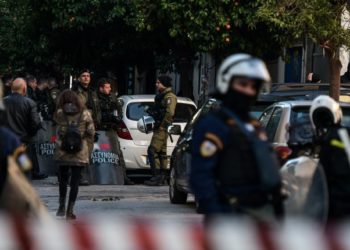 ΣΥΡΙΖΑ για Κουκάκι: Ψευδόμενος και επικίνδυνος ο Χρυσοχοϊδης – Απάντηση ΥΠΡΟΠΟ: Ας συνέλθουν