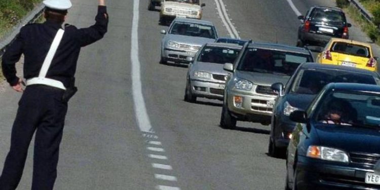 Αυξημένα μέτρα οδικής ασφάλειας κατά την εορταστική περίοδο