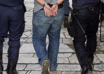 Συνελήφθη επικίνδυνος φυγόποινος με ποινές άνω των 60 ετών!