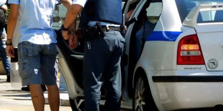 Δωδεκάνησα: Έξι αστυνομικοί για μεταγωγή 42 κρατουμένων