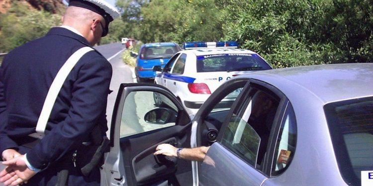 Εξόρμηση και στοχευμένοι έλεγχοι της Τροχαίας Θέρμης