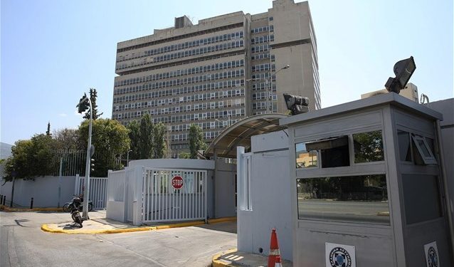 Η απάντηση του ΥΠΡΟΠΟ σε αναφορές για τραυματισμό γυναίκας με πλαστική σφαίρα