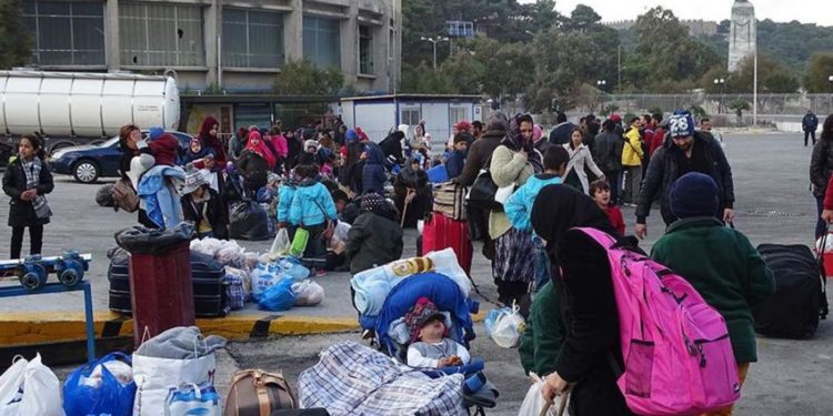 Σάμος: Δεκάδες προσαγωγές στον καταυλισμό του Κέντρου Υποδοχής και Ταυτοποίησης προσφύγων και μεταναστών