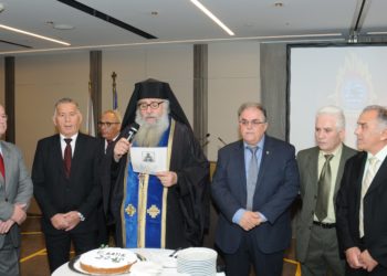 Οι απόστρατοι αξιωματικοί της Πυροσβεστικής έκοψαν την πίτα τους