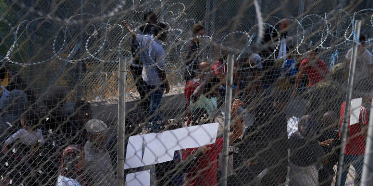 Κούρδος πρόσφυγας σκότωσε τη γυναίκα του στη δομή του Λαυρίου