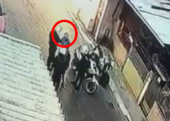 Αστυνομικός ΔΙΑΣ: Ο μικρός με έφτυσε γι αυτό τον χτύπησα – Ζητάω συγνώμη