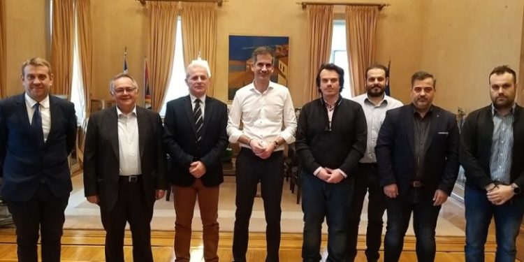 Συνάντηση συνδικαλιστών αστυνομικών με τον δήμαρχο Κώστα Μπακογιάννη