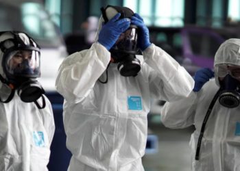 Νέος κορωναϊός: Τι συμβουλεύουν οι έλληνες ειδικοί