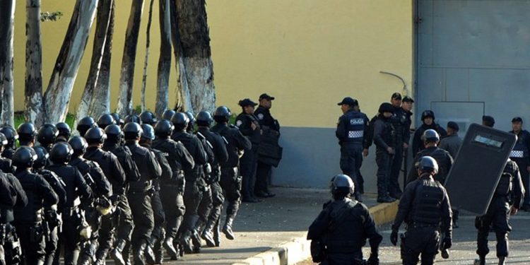 «Σφαγή» σε φυλακή του Μεξικού με 16 νεκρούς – Αφορμή αγώνας ποδοσφαίρου μεταξύ αντίπαλων καρτέλ