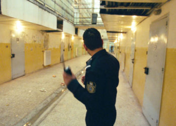 Εκτεταμένα επεισόδια στις φυλακές Αυλώνα – Πληροφορίες για τρεις τραυματίες