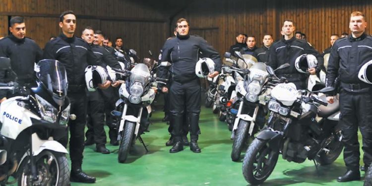 Στις 17 Ιανουαρίου αναλαμβάνουν δράση οι νέοι ειδικοί φρουροί