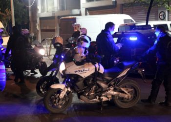 Επιθέσεις με γκαζάκια σε καταστήματα στην Κυψέλη