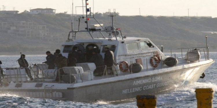 Τρεις διακινητές ανάμεσα στους διασωθέντες του ναυαγίου στους Παξούς