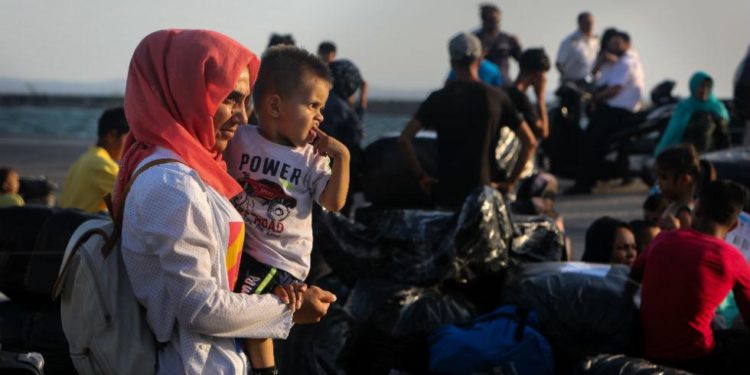 Πάνω από 46.000 πρόσφυγες και μετανάστες έφτασαν στα νησιά του Β. Αιγαίου το 2019 – Τι δείχνουν τα στοιχεία