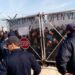 Επεισόδια στο Κέντρο Υποδοχής ΒΙΑΛ της Χίου – 18 συλλήψεις