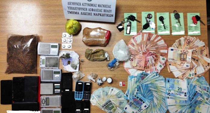 Συγχαρητήρια στη  Δίωξη Ναρκωτικών Βόλου για την εξιχνίαση δύο υποθέσεων
