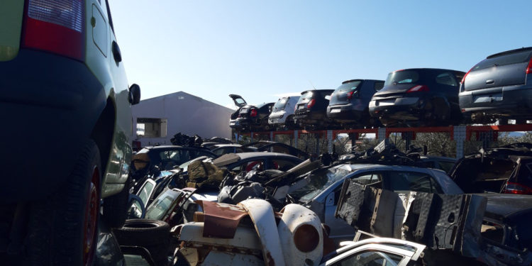 Εξαρθρώθηκε σπείρα με ειδικό λογισμικό που «ανοίγει» σπίτια και καταστήματα