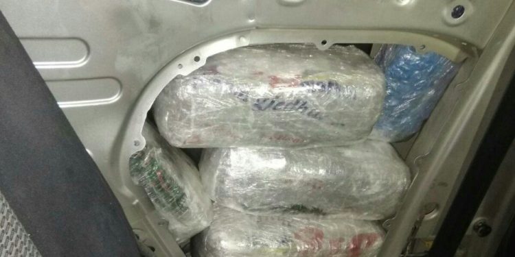 Κάνναβη 15 κιλών στις πόρτες Ι.Χ.!