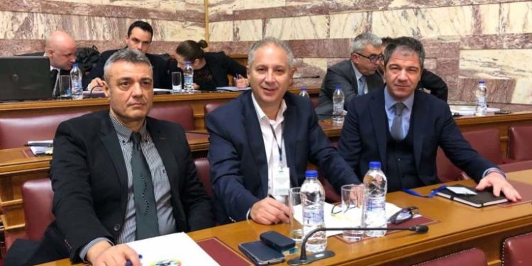 Η ΕΑΠΣ στη Βουλή των Ελλήνων