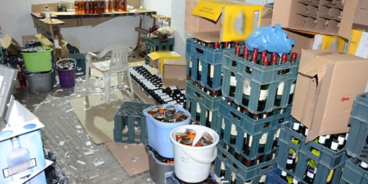 “Μπομπιστές” στα χέρια της Οικονομικής Αστυνομίας (ΦΩΤΟ – ΒΙΝΤΕΟ)