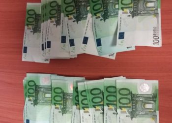 Πλήρωναν με πλαστά των 100 ευρώ, κρατούσαν και τα -γνήσια- ρέστα!